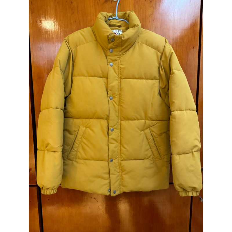 PULL&amp;BEAR 寬鬆黃色厚鋪棉衍縫外套 麵包外套 夾層外套 非羽絨外套 美式風格 防寒鋪棉外套 二手出清