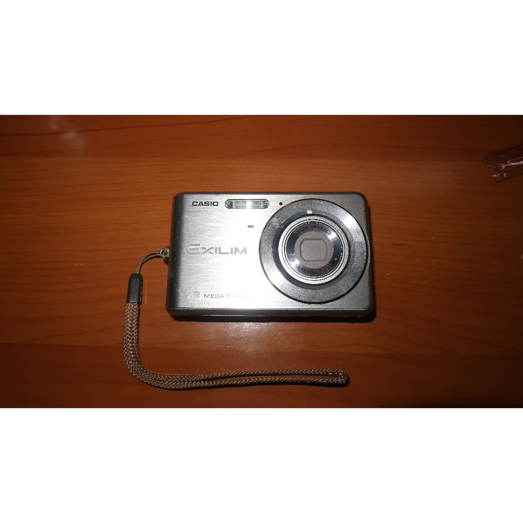 金屬銀 Casio Exilim Zoom EX-Z77 相機 CCD數位相機 老相機 懷舊 早期 冷白皮 小紅書