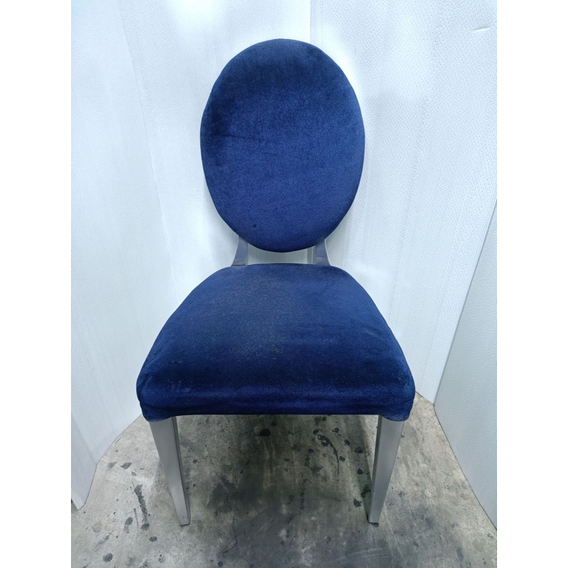 二手（椅背有圓形小凹點）藍色 絨布 單人椅