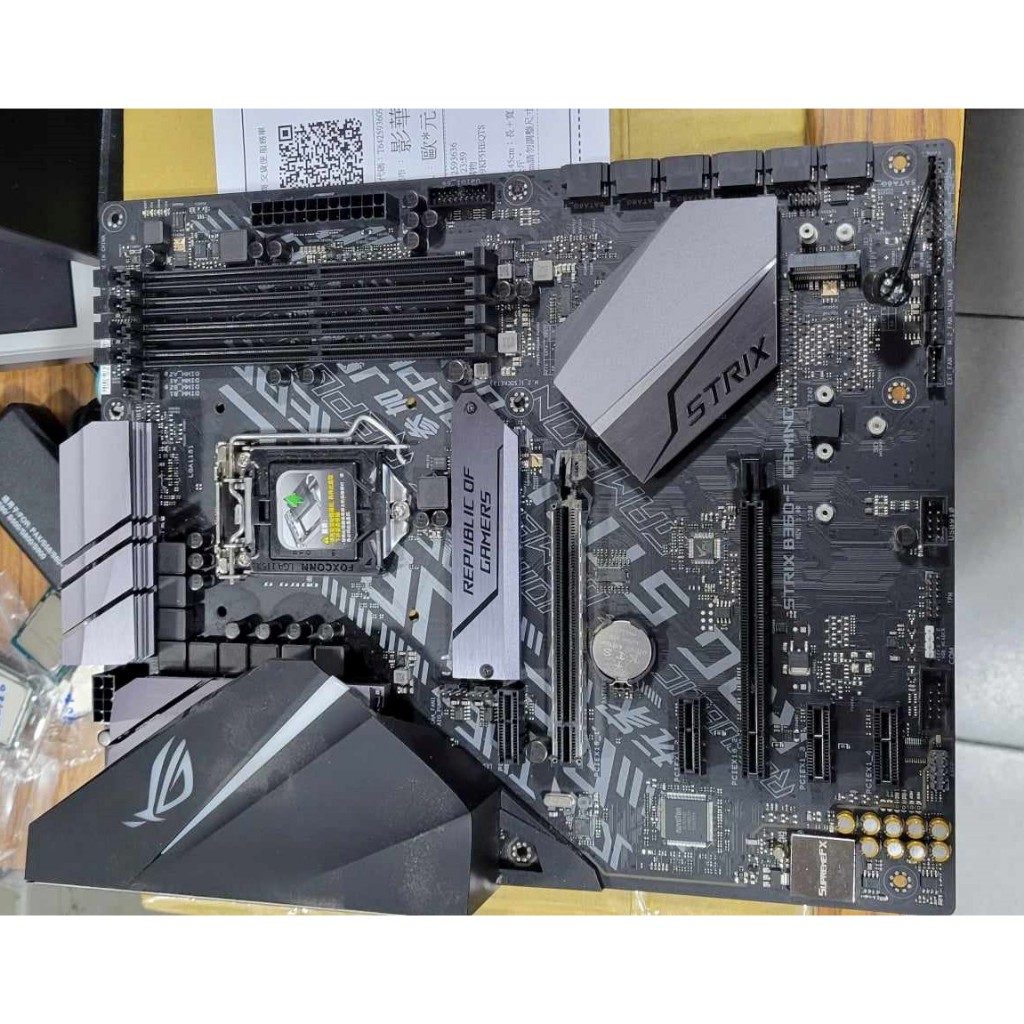 中古 ASUS華碩 ROG STRIX B360-F GAMING 主機板 有檔板  無外盒 無其他配件1850元