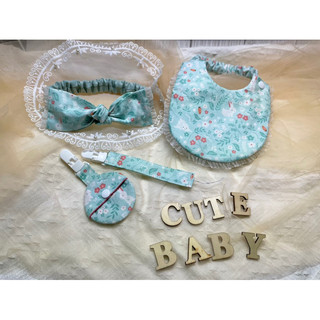 cute baby 手作 ❤️薄荷兔圍兜禮盒組
