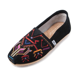 TOMS 女 黑色 絨布 刺繡 Classic Embroidery 舒適 休閒鞋 平底鞋 懶人鞋 帆布鞋 圓頭 一腳蹬