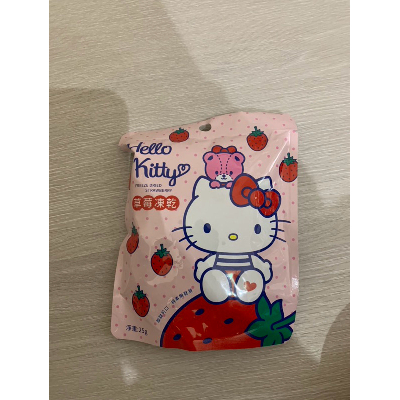 Hello kitty 草莓凍乾 草莓乾 草莓餅乾 25g 效期2025/1/31