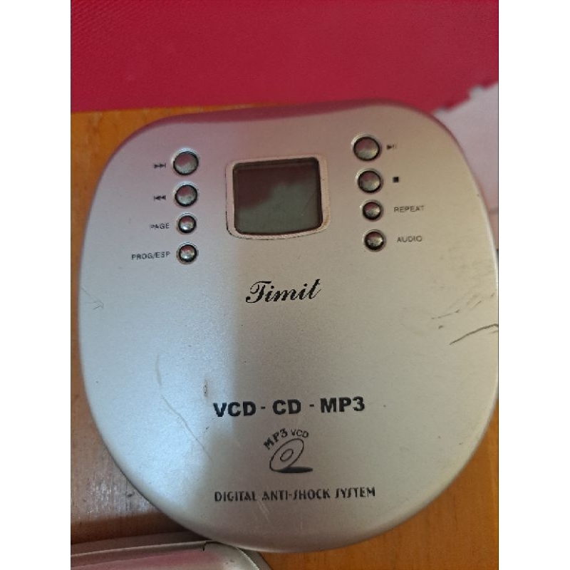 CD Walkman 有4台(SONY、Panasonic、TERM、Limit)收藏