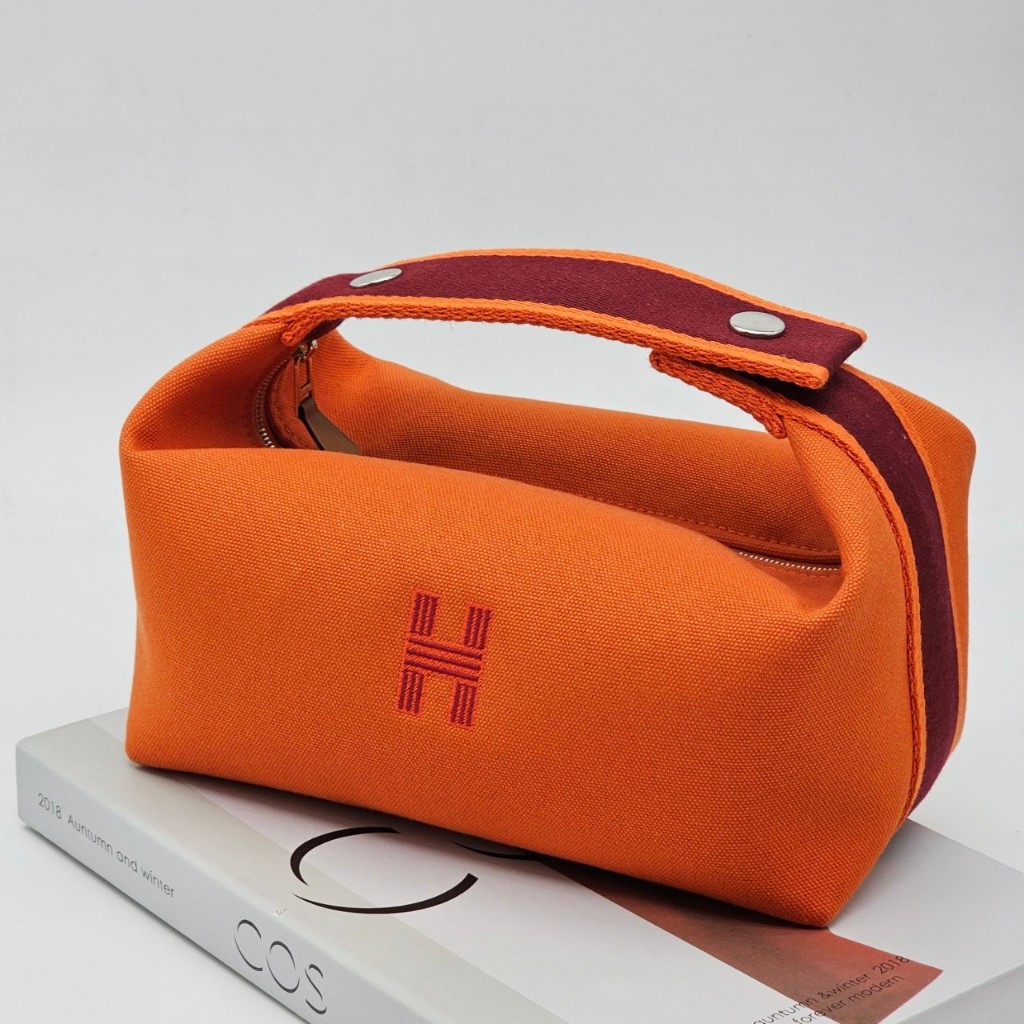 【哈極品】閒置美品《Hermes 愛馬仕 橘色 小款 帆布 拉鍊 便當袋/飯盒包/化妝包/洗漱包 》