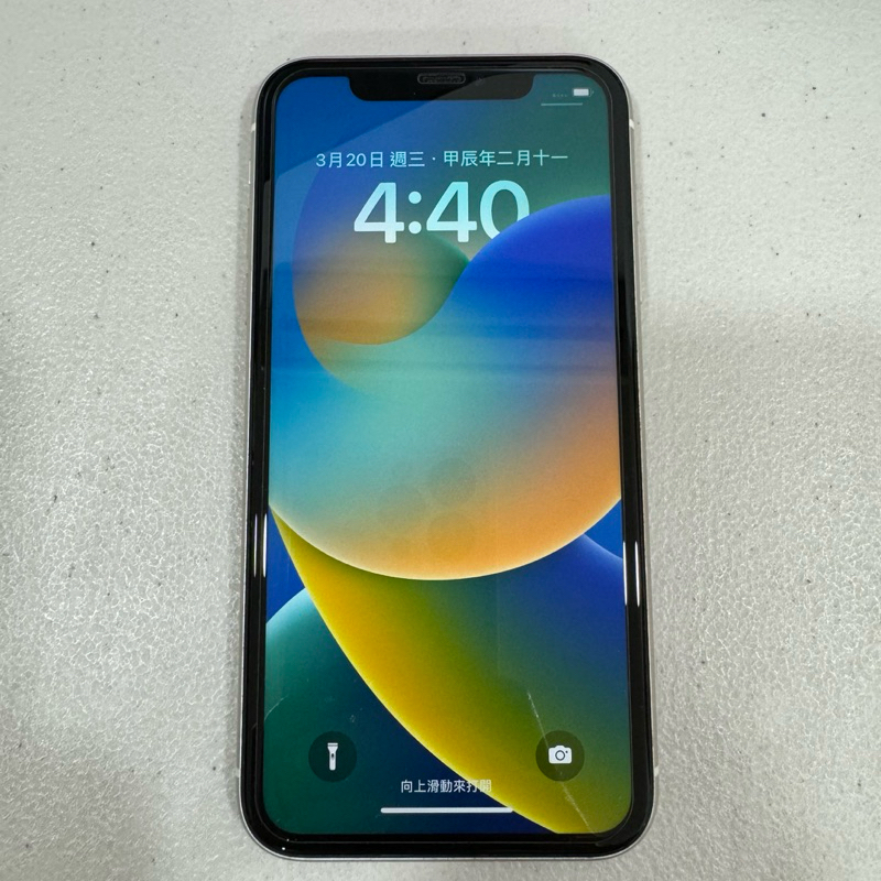 二手iPhone 11 白色 128GB 無維修 台北可面交
