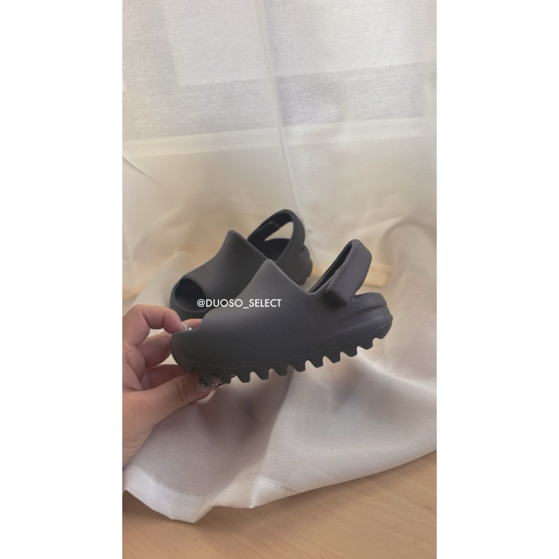 YEEZY SLIDE DARK ONYX 童鞋 幼童 0-4歲 拖鞋 愛迪達 ADIDAS