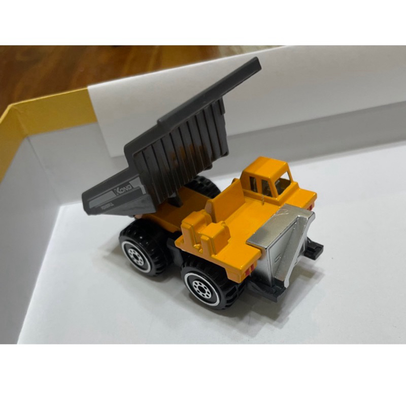 兒童玩具小汽車精緻二手工程車