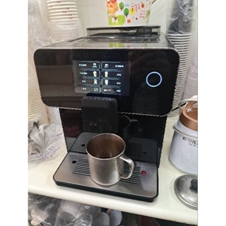 全自動智慧型咖啡機熱水可泡牛奶，可可亞亦可做美式，濃縮，拿鐵及即按即是熱水不用等熱機，可短期租賃。