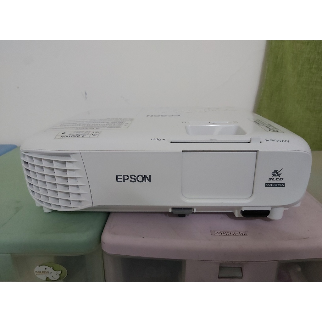 【特價出清】EPSON WUXGA 液晶商用投影機 EB-U05 含無線投影模組 ELPAP10