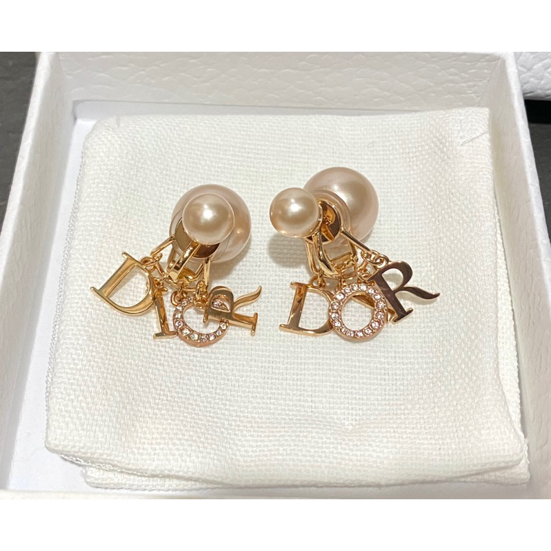 專櫃購入（有購證）Christian Dior 全新限量款Tribales 玫瑰金粉色珍珠亮鑽夾式耳環