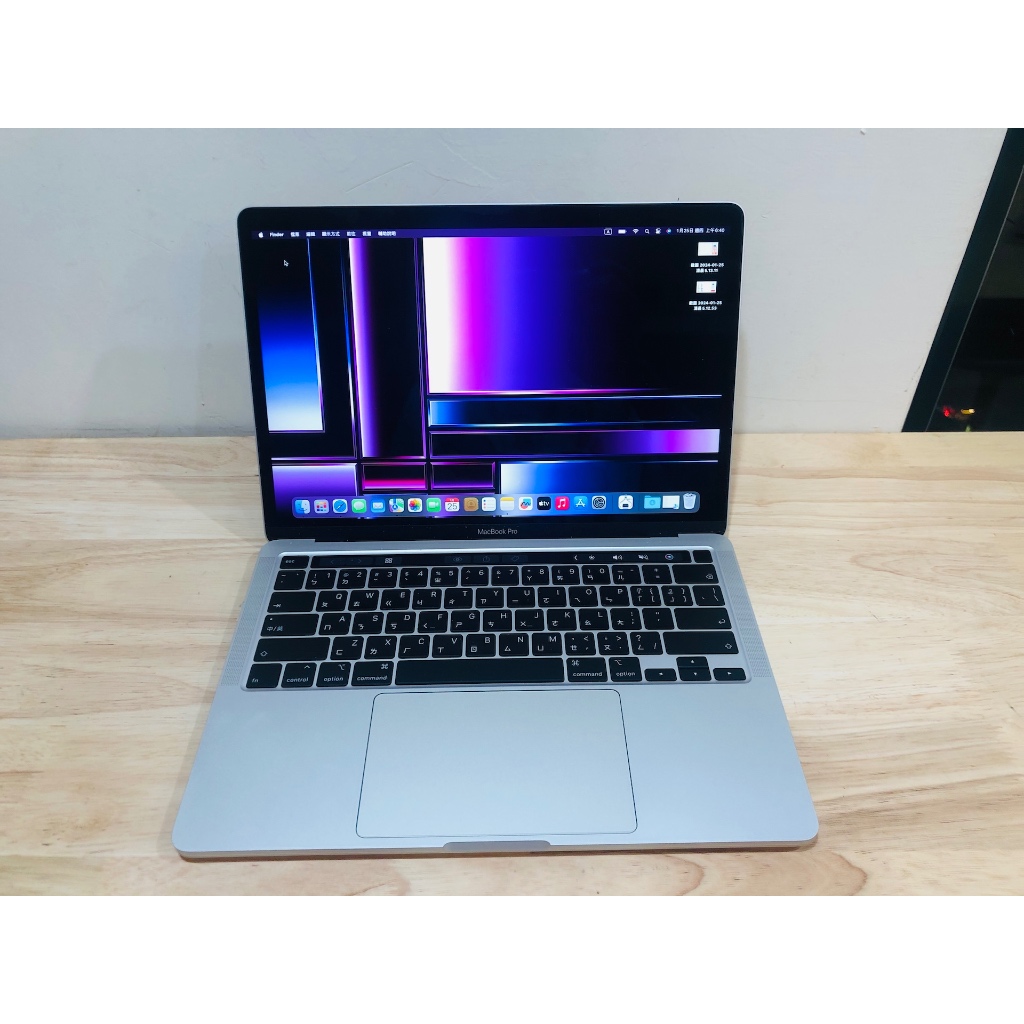 台中 2020年 MacBook Pro 13吋 i5 (1.4) 8G 256G 銀色 蘋果電腦 Apple 135次