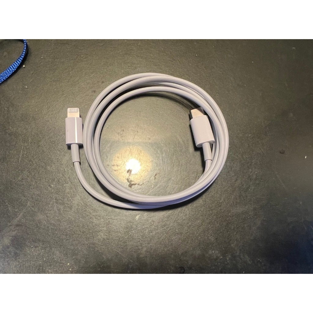 APPLE 原廠 USB-C 對 Lightning 連接線