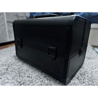 黑色硬殼化妝箱-有重量Makeup Bag
