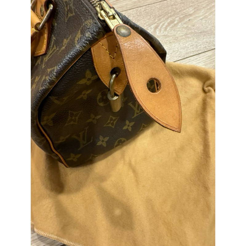 LV speedy25 正品8.5成新$25000