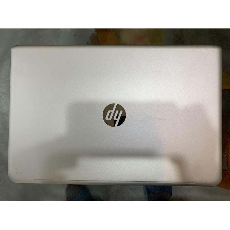 HP ENVY 15-ae035tx/i5五代（15.6") FHD/ GB/240G SSD/GTX 950M電玩機