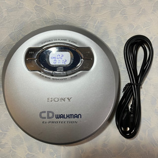 【Sony】CD CD-R/RW隨身聽 D-E660（二手出售，有顯示液晶螢幕）送充電線