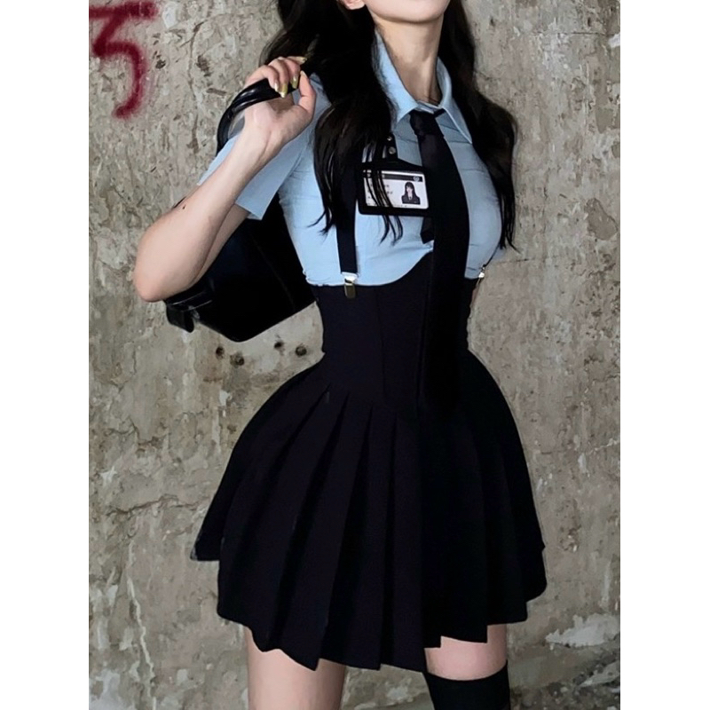 嬌小限定💕［現貨］韓系甜辣學院風jk制服套裝藍色短袖襯衫女裝夏季百褶吊帶裙兩件套女裝夏季裙子新款夏季女裝生日旅遊看海攝影