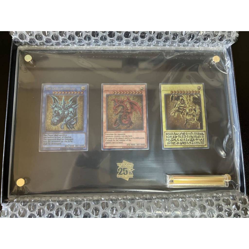 (特價)日版 代購 KONAMI 遊戲王 25周年 三幻神 特別卡片套組 不鏽鋼製 天空龍 巨神兵 翼神龍 古代神官文字