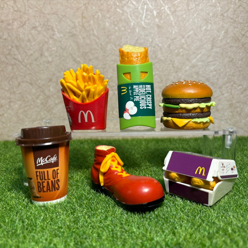 【CJ Toyz】2013 麥當勞 食物磁鐵 Food Magnet 玩具收藏 仿真模型 吊飾擺飾 McDonald’s