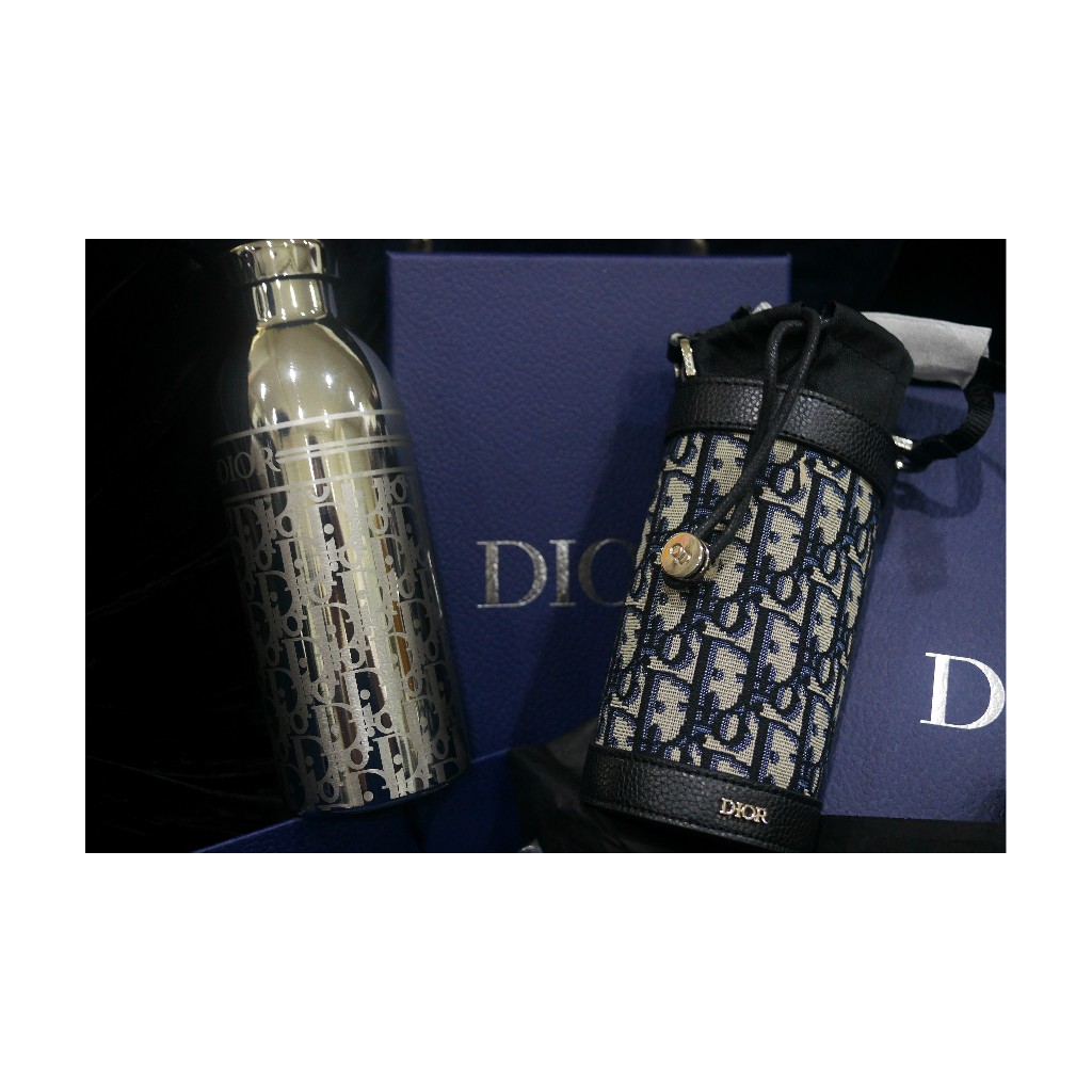 全新Dior原廠迪奧不鏽鋼水壺1L+ 水壺背包(不放保溫瓶可單獨當小圓背包) 僅有一組