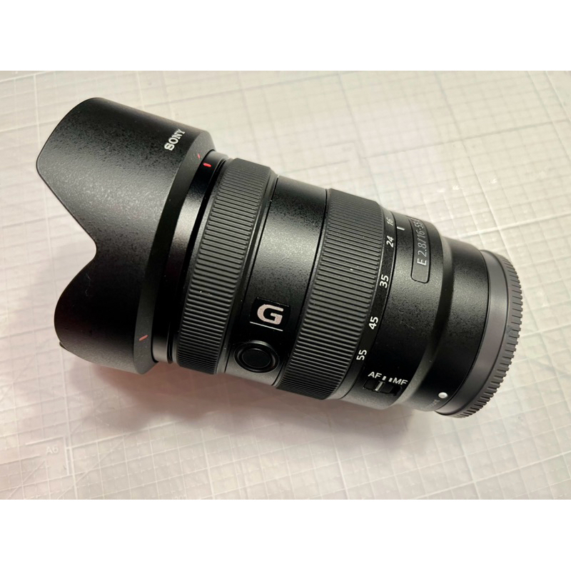 【SONY 索尼】SEL1655G E 16-55mm F2.8 G，9.9成新，加贈MARUMI保護鏡。