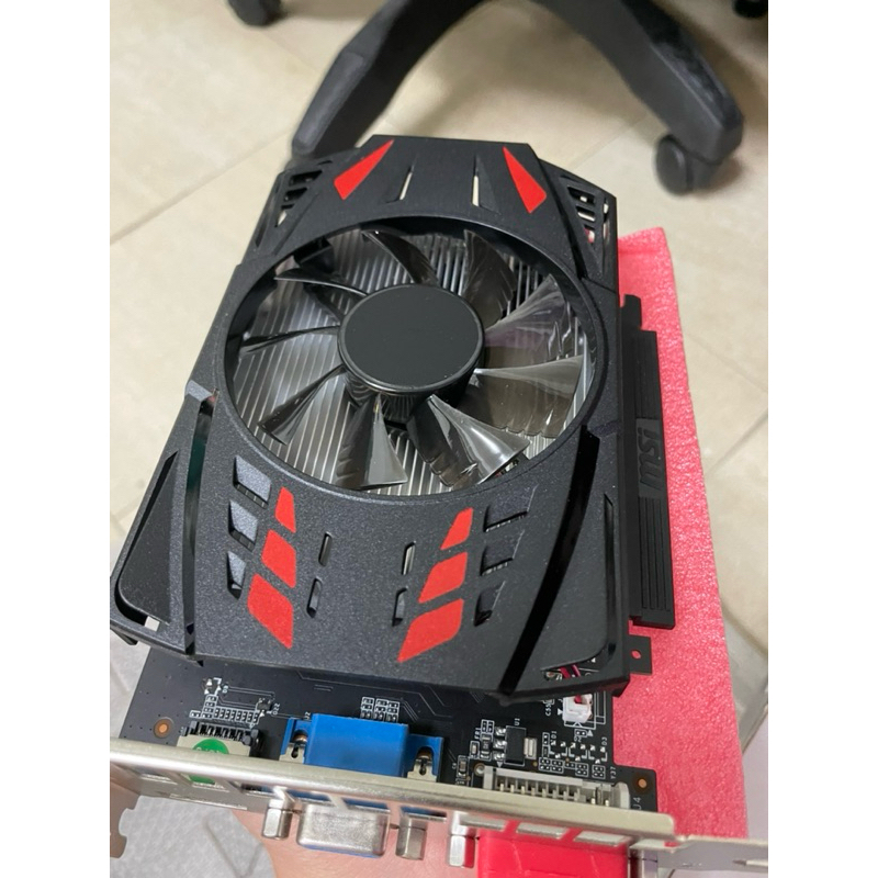 msi GTX 1050 Ti 4G DDR5盒子+驅動光碟