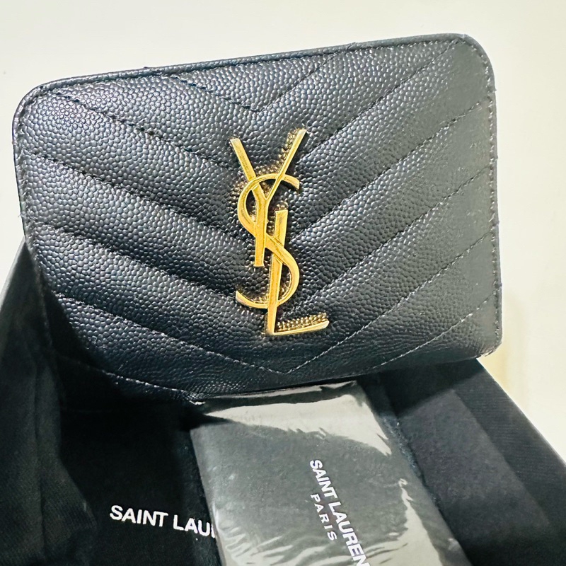 二手 正品 ysl 聖羅蘭 黑金 短夾 荔枝紋 牛皮 魚子醬 錢包 附原裝收納袋 收納盒 商品卡