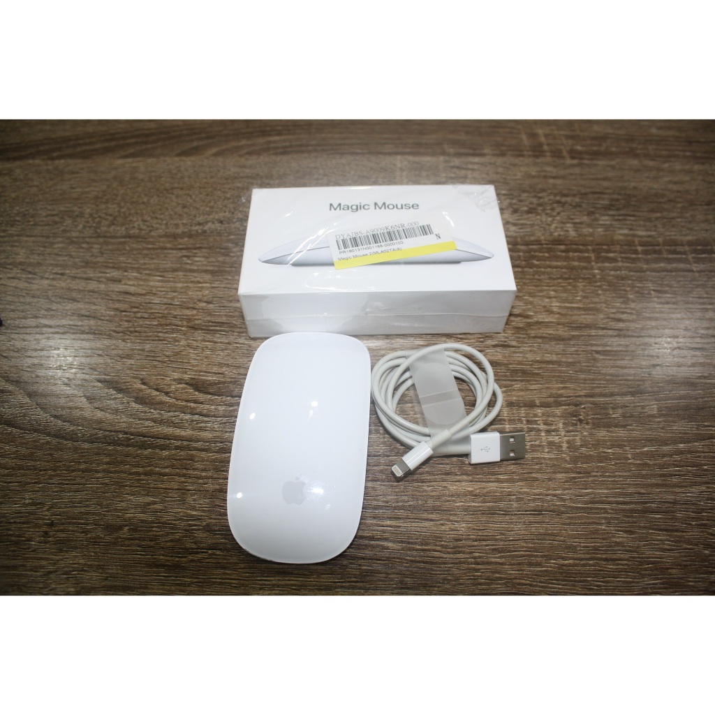 Apple Magic Mouse 2 巧控滑鼠 白色多點觸控表面