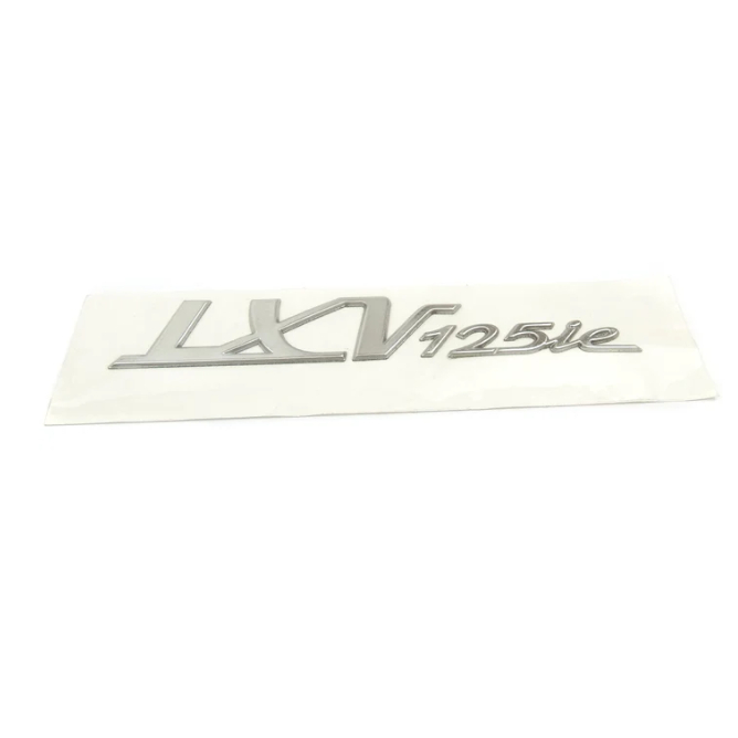 LXV 125ie 字樣 車身貼紙 原廠車貼 VESPA 寬14CM 高2CM