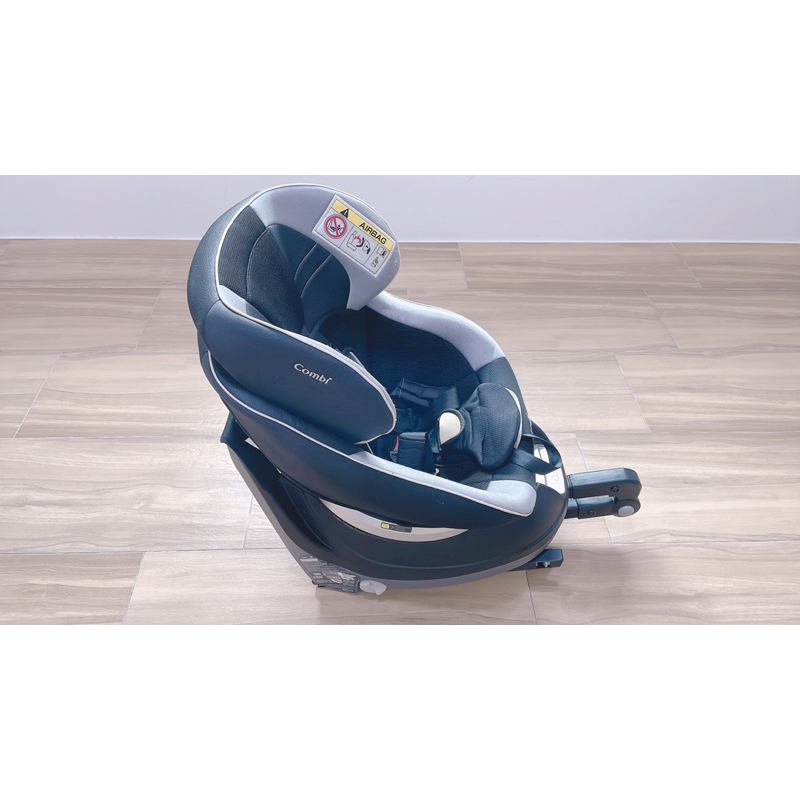 combi 兒童安全座椅0-4歲360度旋轉 isofix