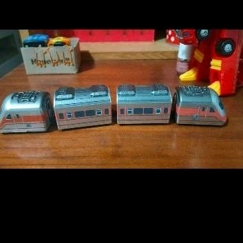 二手台鐵玩具慣性火車組