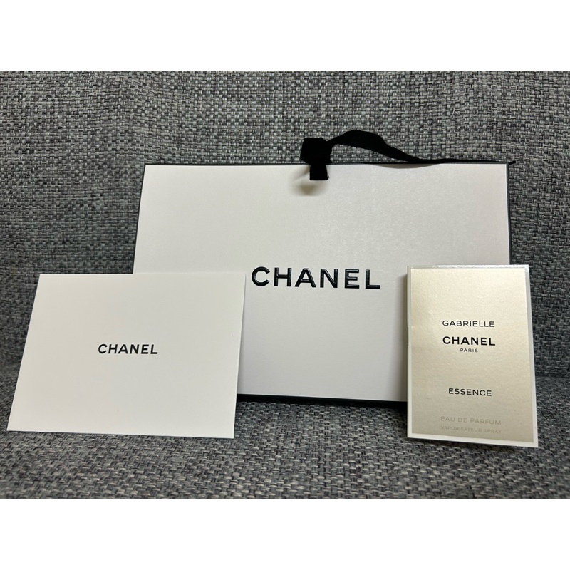 Chanel 香奈兒 GABRIELLE  嘉柏麗女性淡香精1.5ml 針管香水 附原廠包裝禮盒 交換禮物