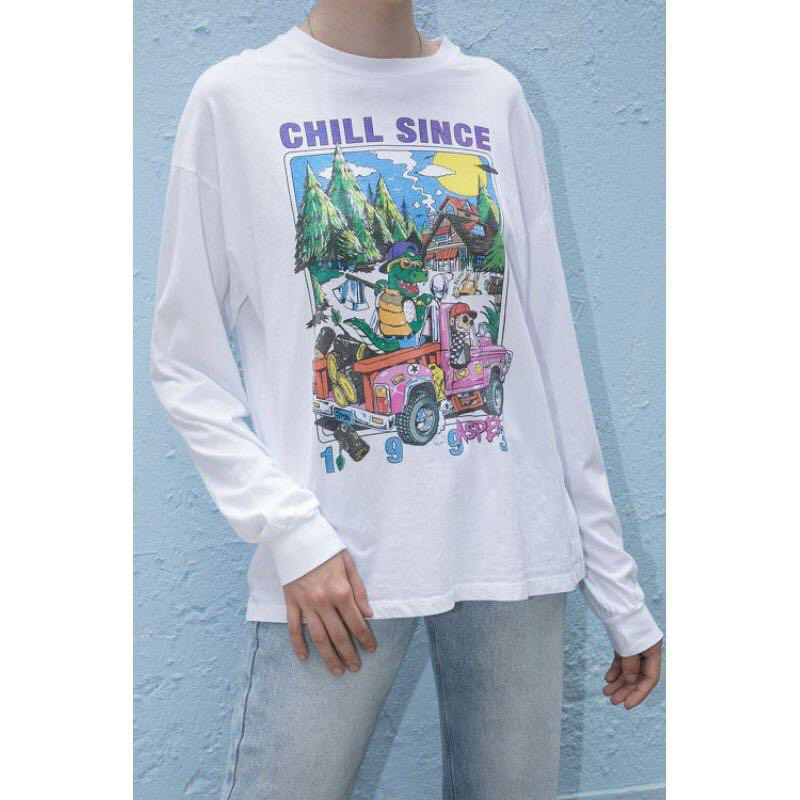 二手 Brandy Melville Camila Chill Since 1993 Aspen 長袖衛衣 大學t