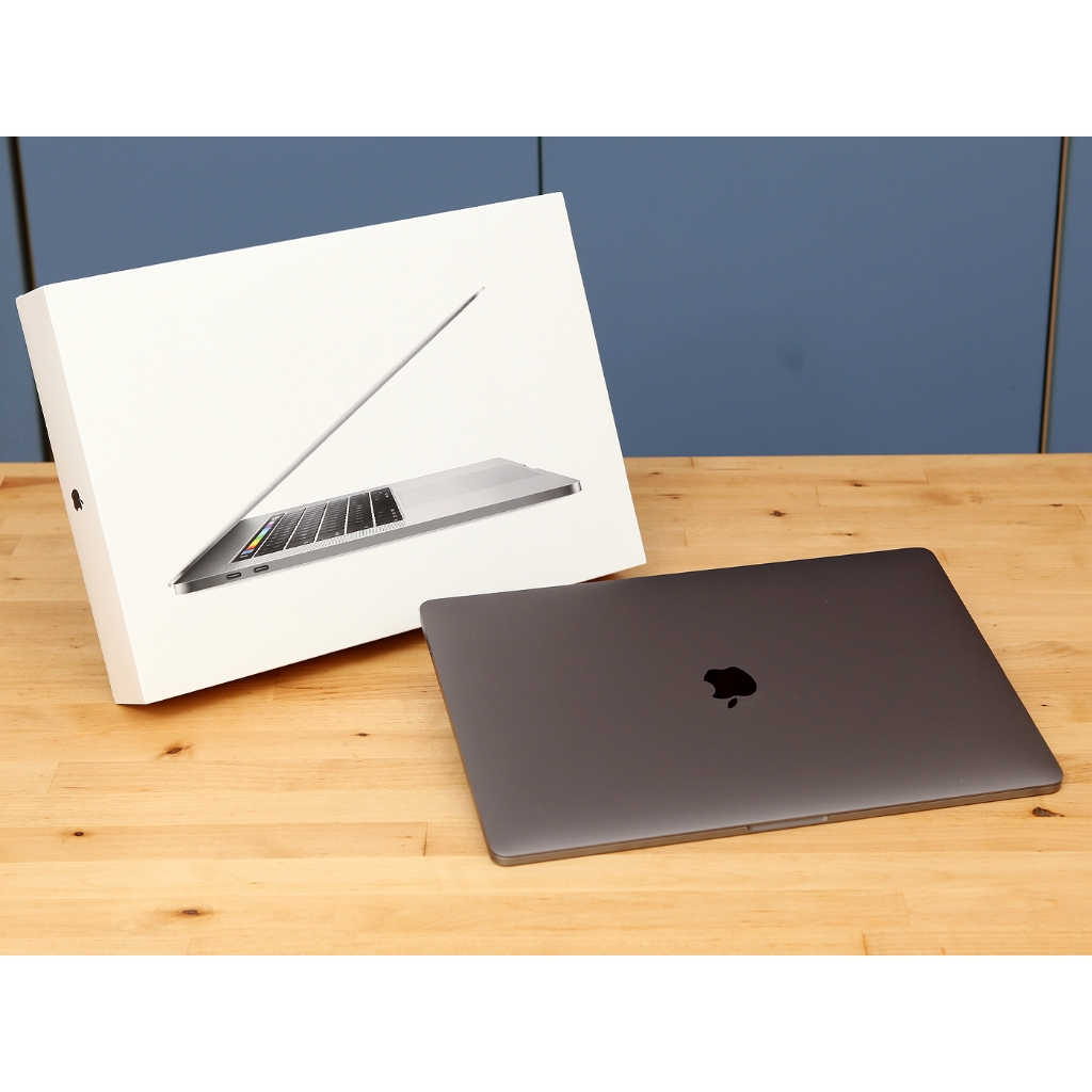 極新 MacBook Pro 15吋 2016款  i7 16g 512ssd 剪片好幫手