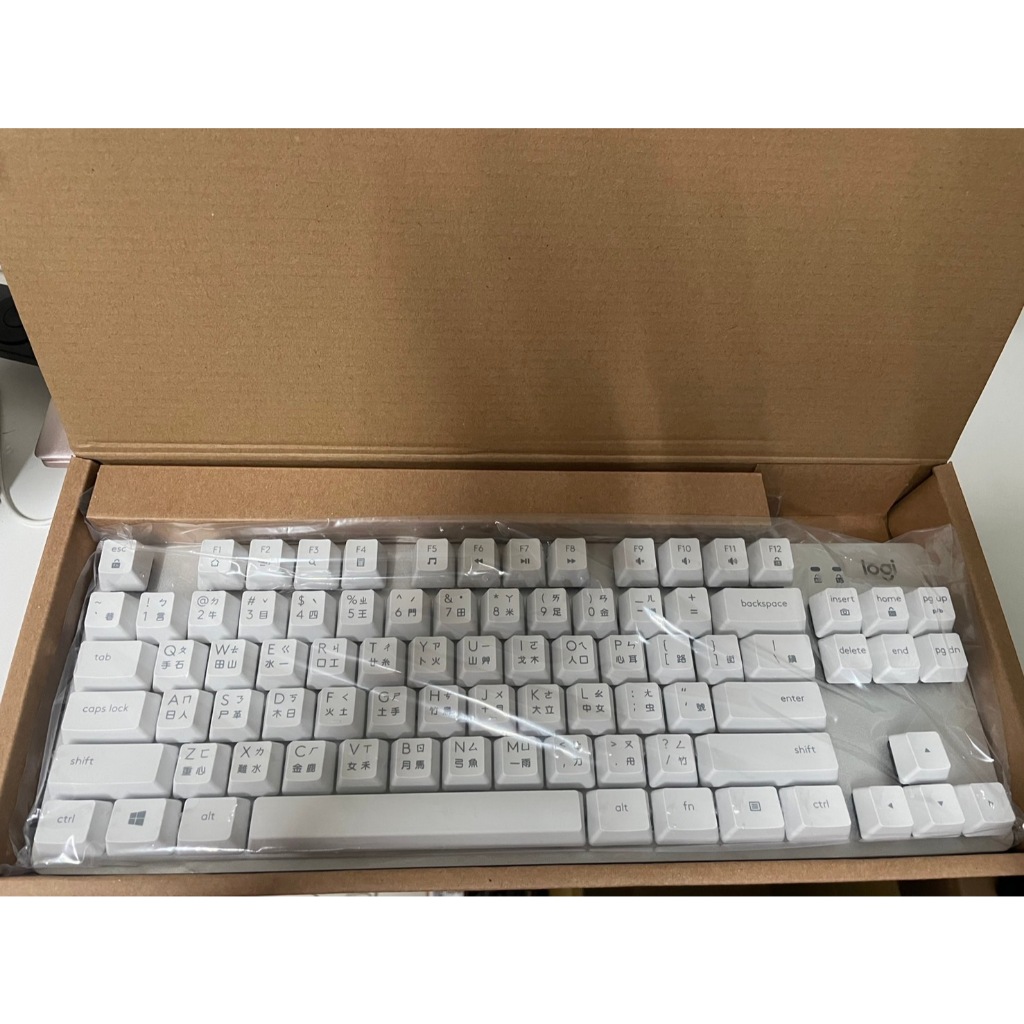 Logitech K835 TKL 機械鍵盤