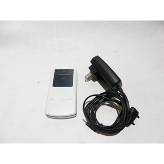 (s) 早期 二手Sony Ericsson W508 手機 / 無電池