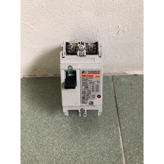富士 BW32AAG 2P 10A 無熔線斷路器 無熔絲開關 NFB 二手良品