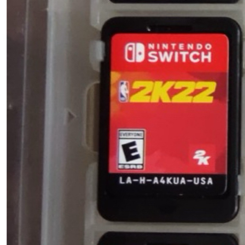 SWITCH NBA 2K22 美版中英文介面(無盒）