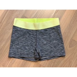 H&M SPORT 短褲 緊身褲 慢跑褲 健身褲 運動褲 （女/S)