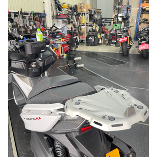 GIVI SR6112 後貨架 KYMCO Xciting S400 VS400
