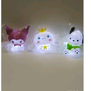 現貨🌸 庫洛米 酷洛米 帕恰狗 大耳狗 小夜燈 坐姿款小夜燈 造型小夜燈 可愛小夜燈 造型燈 生日蛋糕裝飾