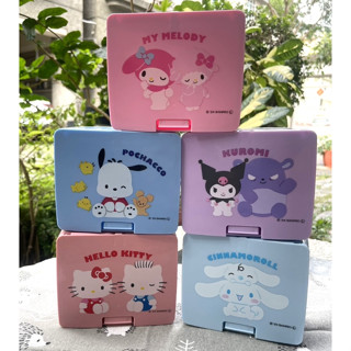 日本 Sanrio 按壓彈蓋式收納盒 Hello Kitty 大耳狗 帕恰狗 美樂蒂 庫洛米 50週年紀念＊JC小舖＊