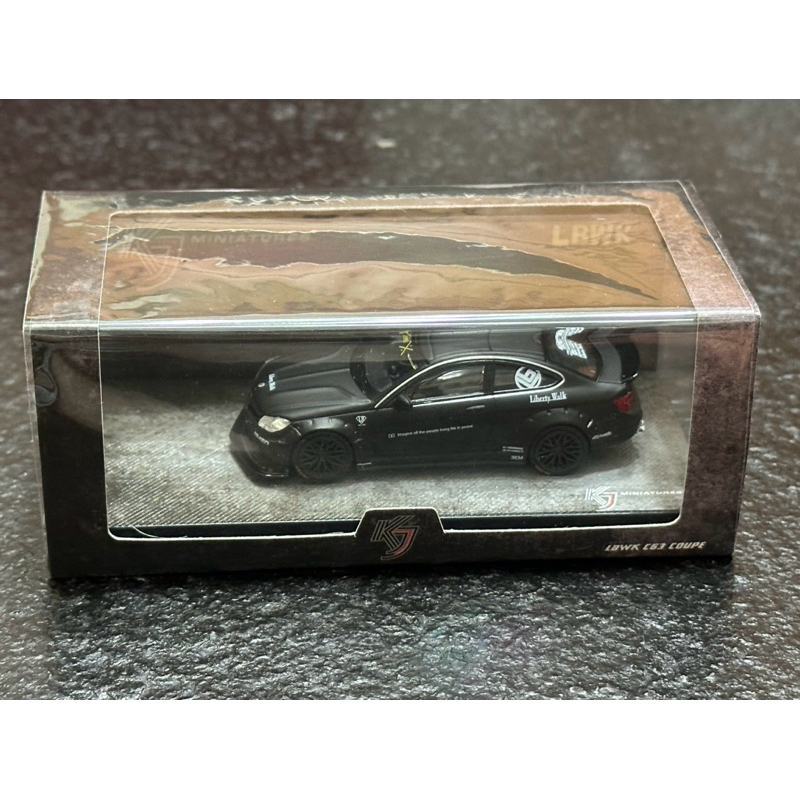 Kj miniature LBWK C63 Coupe Benz / 1/64 賓士模型車