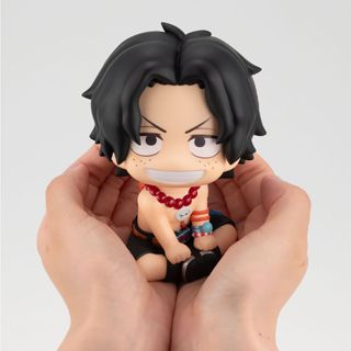 ☆ JB TOYS ☆ 日版 ONE PIECE 航海王 海賊王 LOOKUP 抬頭娃娃 波特卡斯·D·艾斯