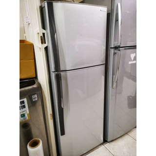 *中古二手0927009900日系東芝 228公升 雙門冰箱(強化玻璃層板，冷藏無段調整層板高度）