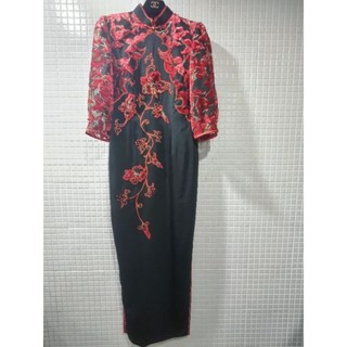 復古風/梵築/大紅色/刺繡花朵/旗袍/禮服/洋裝/Size:10/適合秀場主持人/宴會/婚宴生日party （近全新）