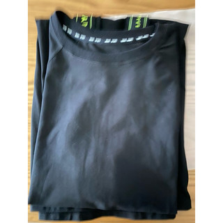 DKNY素黑串標洋裝