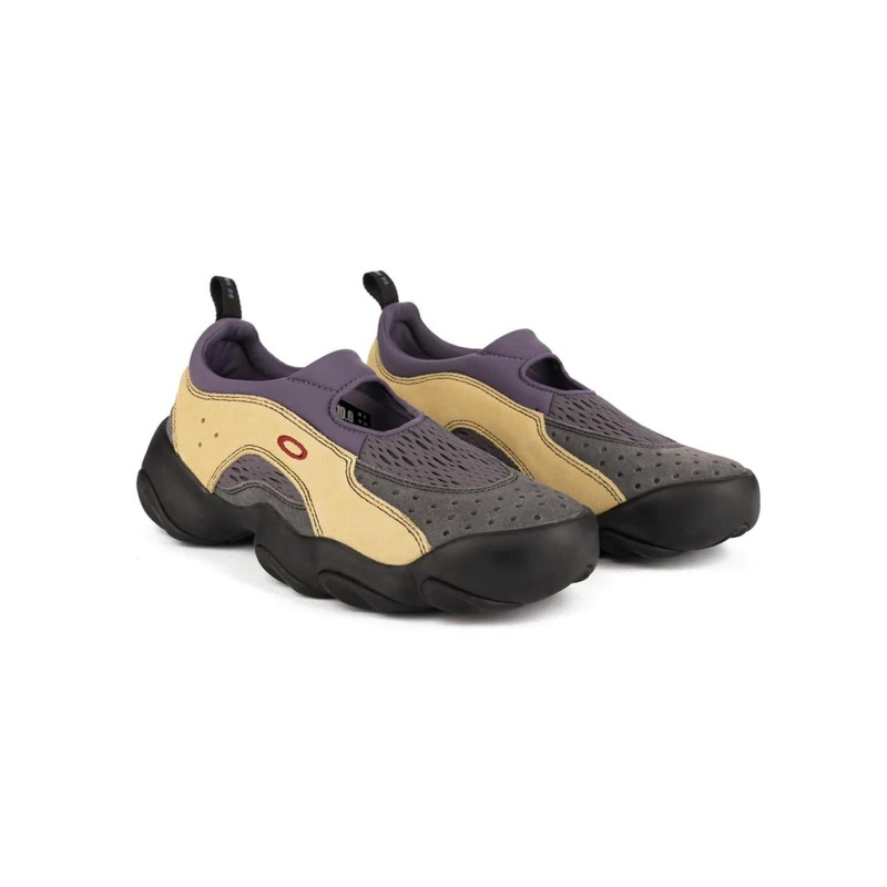 BRAIN DEAD OAKLEY FACTORY TEAM FLESH sandal  限定色