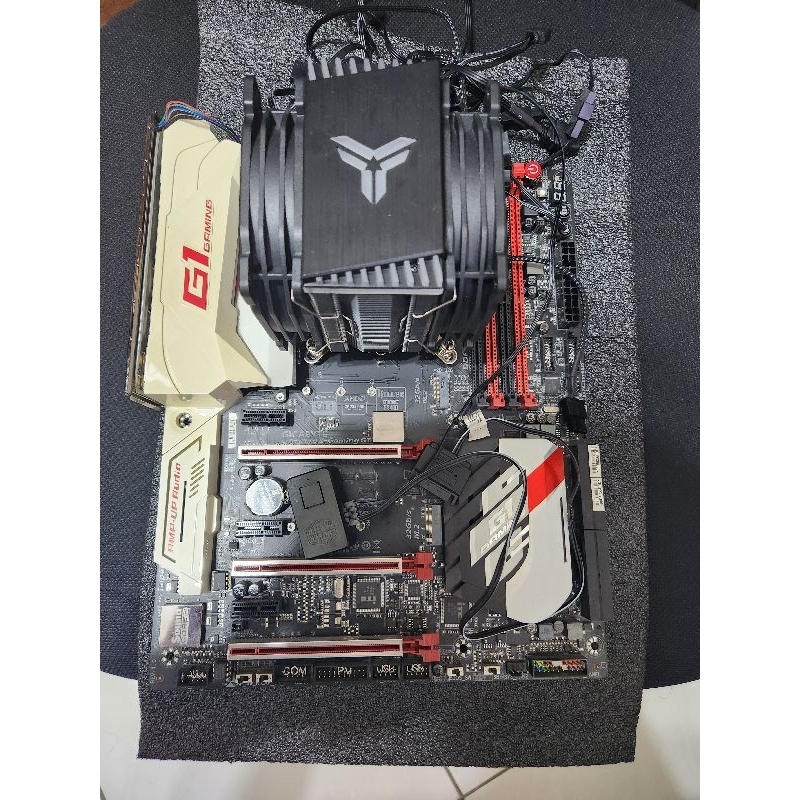 二手 技嘉 主機板 1151腳位 i7-6700K CPU 塔扇 ARGB RGB 電腦 主機
